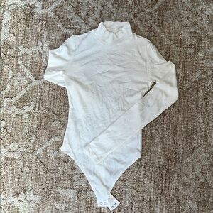 American Eagle Long Sleeve Bodysuit